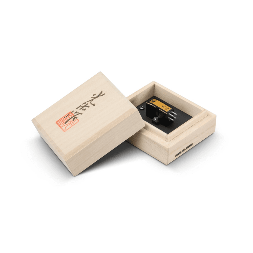 Koetsu Black - Black Goldline Cartridge