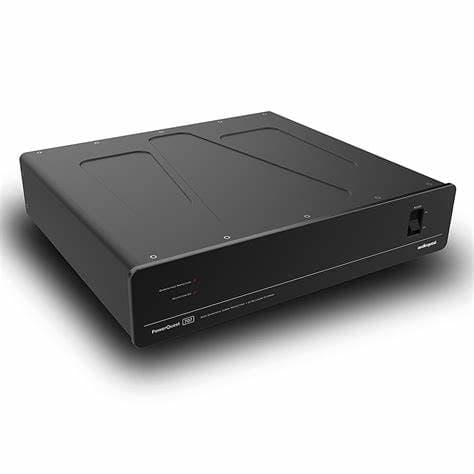 Audioquest Powerquest 707 Schuko - 12-Outlet Power Conditioner & Non-Sacrificial Surge Protector