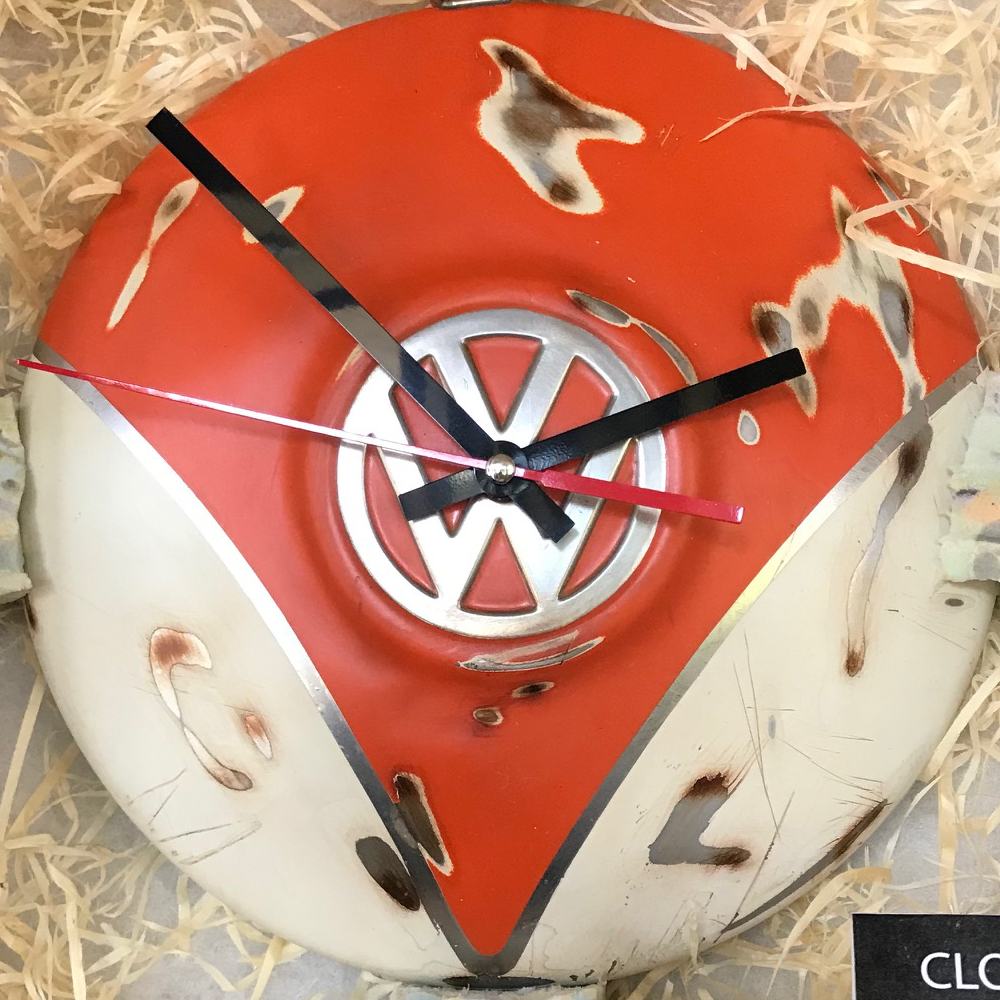 VW Auto Clock 2 - Made from a beetle hubcap