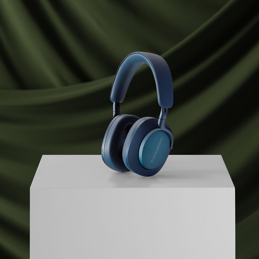Bowers & Wilkins PX7 S2e - Forest Green Over-ear noise-canceling headphones — view 2