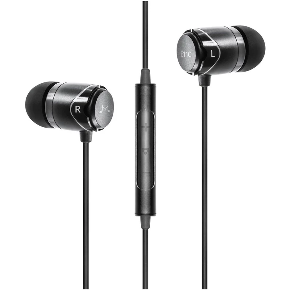 SoundMagic E11C - In Ear Isolating Earphones with Microphone – Black (What HiFi? Awards 2021)