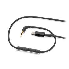 Bowers & Wilkins P9 Signature Lightning Cable with remote - Black