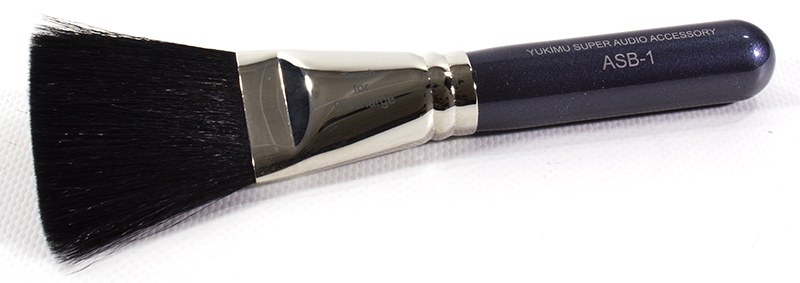 Furutech ASB-1 Antistatic Brush