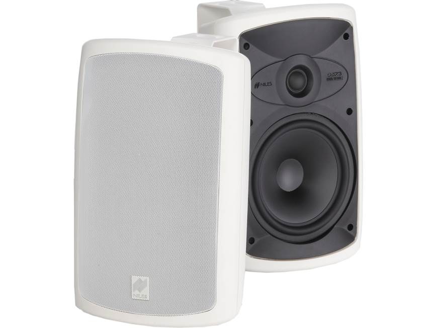 Niles NIL-OS7.3W - 7" Two way high performance indoor/ Outdoor on wall speaker 5-150W poly prop colour white - Pair