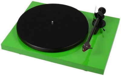 Pro-Ject Debut CARBON 2M-RED - Turntable