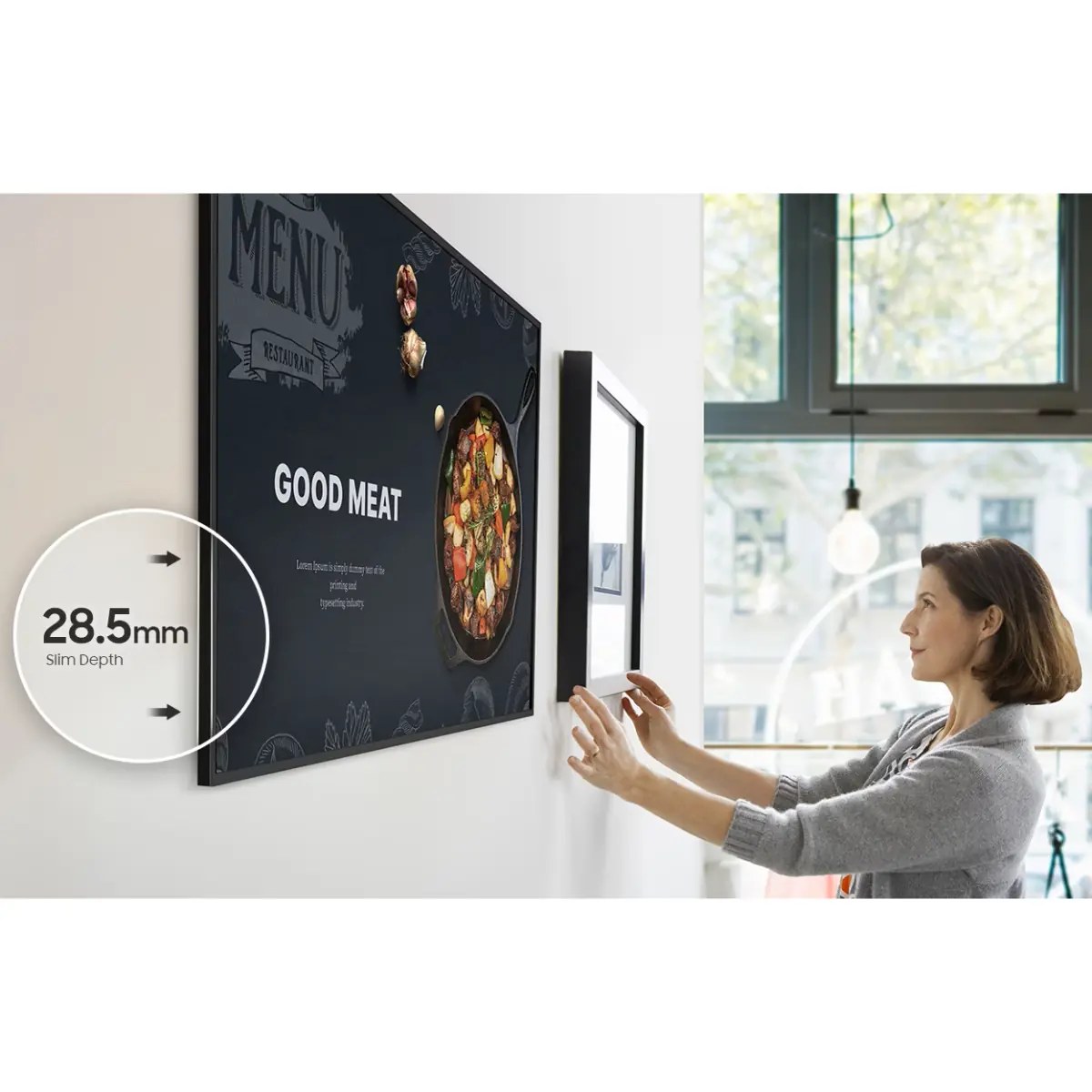 Samsung 65" Professional Display - UHD, 16/7 Usage, 350nit Brightness, SoC Media Player: SSSP 10 Tizen 7