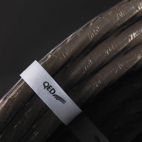 QED Signature Supremus Zr - Pre-Terminated Speaker Cable pair — view 3