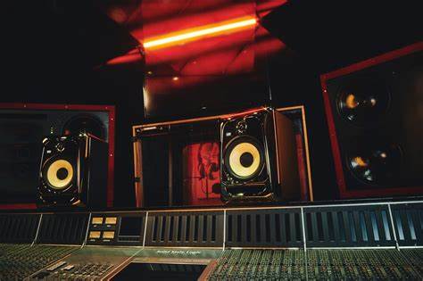 KRK Systems CLASSIC 8SS - Scott Storch Limited Edition Powered Studio Monitor Each — view 3