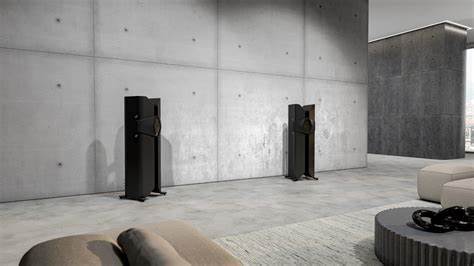 Monitor Audio Hyphn Pure Satin - The Shape of Genius — view 2