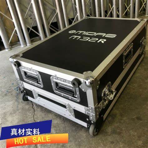 Sound Town STRC-M32R Flight Case For the M32R — view 3