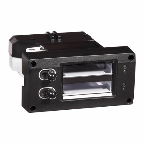 SHURE SBM910M Battery Charger — view 4