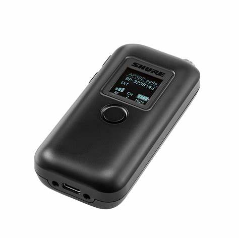 SHURE MXW1X/O-Z11 Bodypack Transmitter — view 3