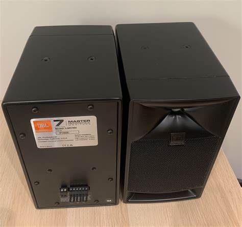 JBL LSR705I 5-inch Master Reference Monitor — view 3