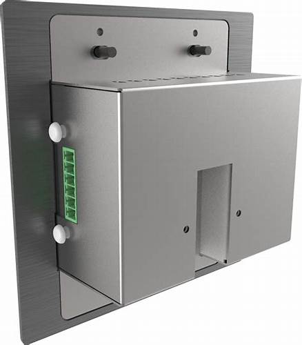 QSC Q-SYS ZIP4-3G 4-Zone Dante/AES67 Paging Interface, PoE, Triple Gang Wall Plate — view 2