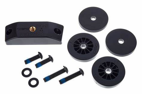 QSC K10.2 Yoke Mount Kit — view 5