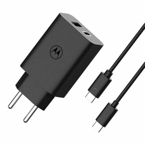 Motorola SJMC502 TurboPower 50W Dual USB-C And USB-A Charger — view 6