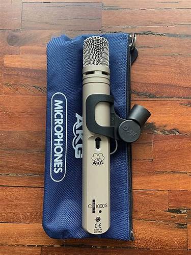 AKG Professional C1000 S - Multipurpose Small Diaphragm Condenser Microphone — view 2