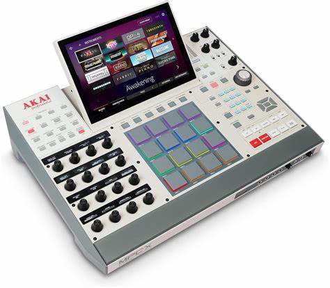 Akai Professional MPC X SE - Flagship Standalone MPC, No Computer required - natively power by MPC 2 — view 2