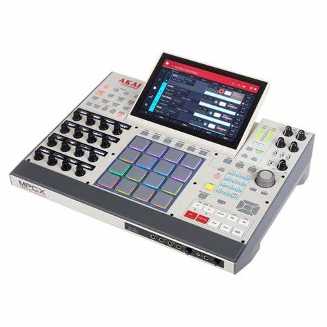 Akai Professional MPC X SE - Flagship Standalone MPC, No Computer required - natively power by MPC 2 — view 6