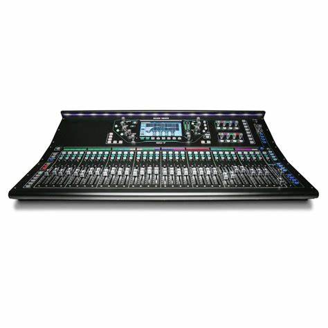 Allen Heath SQ 7 - 96kHz, 48 Channel, 36 Bus, 33 Fader Digital Mixer — view 2