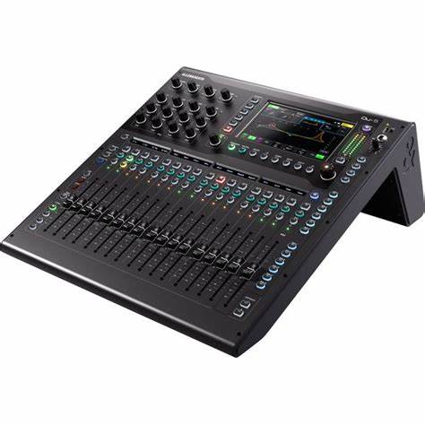 Allen Heath QU 5 - 17 Fader 38in/24out 6FX 96kHz Mixer — view 3