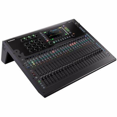 Allen & Heath QU-6 - 25 Fader 38in/24out 6FX 96kHz Mixer — view 2