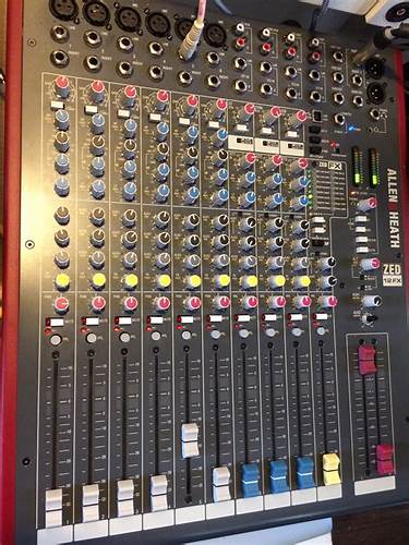 Allen Heath ZED12FX - ZED-12FX 6 mic/line inputs, 3 stereo sources USB, FX — view 3