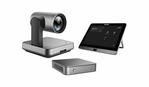 Yealink SmartVision80 4 Lens Camera, VCR20 Remote, Mount Kit, Power Adapter — view 3