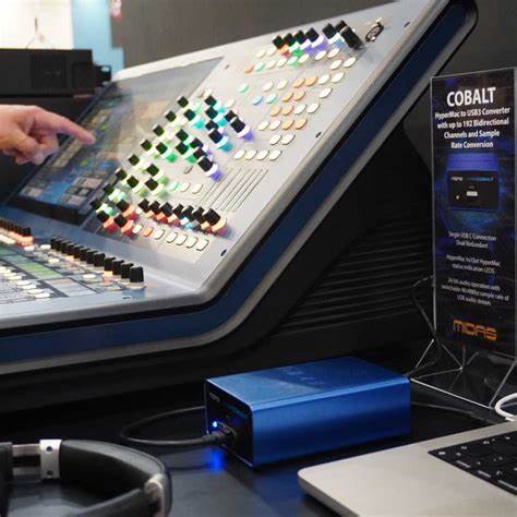 Midas COBALT HyperMAC to USB3 Converter — view 7