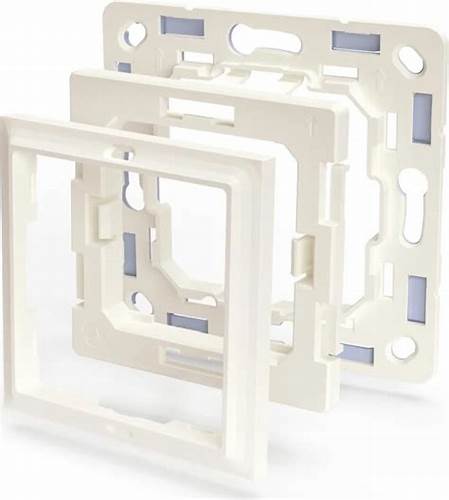 Shelly BLU Wall Switch 4 + Gira/Merten Adapter — view 7