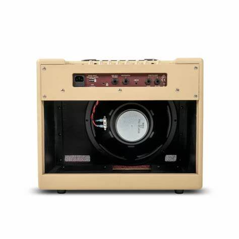 Blackstar DEBUT-50R 50W Oxblood Guitar Amplifier — view 7