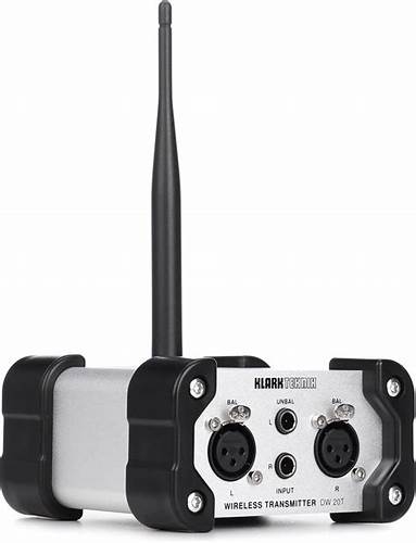 Klark Teknik DW-20T 2.4 GHz Wireless Stereo Transmitter
