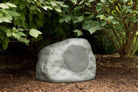 Klipsch Pro-10SW Outdoor Garden Rock Subwoofer — view 2