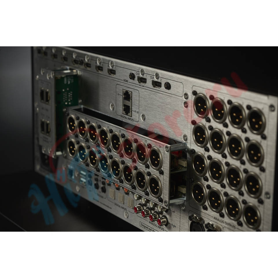 Stormaudio IAT02559 32 - DIGITAL AES OUT