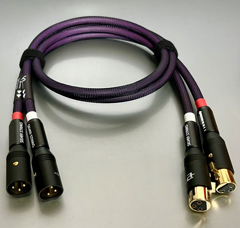 Stormaudio IAT02680 STO-XLRF-2XLRM - Storm XLR F to 2 XLR M Cable for PA 16 BTL mode