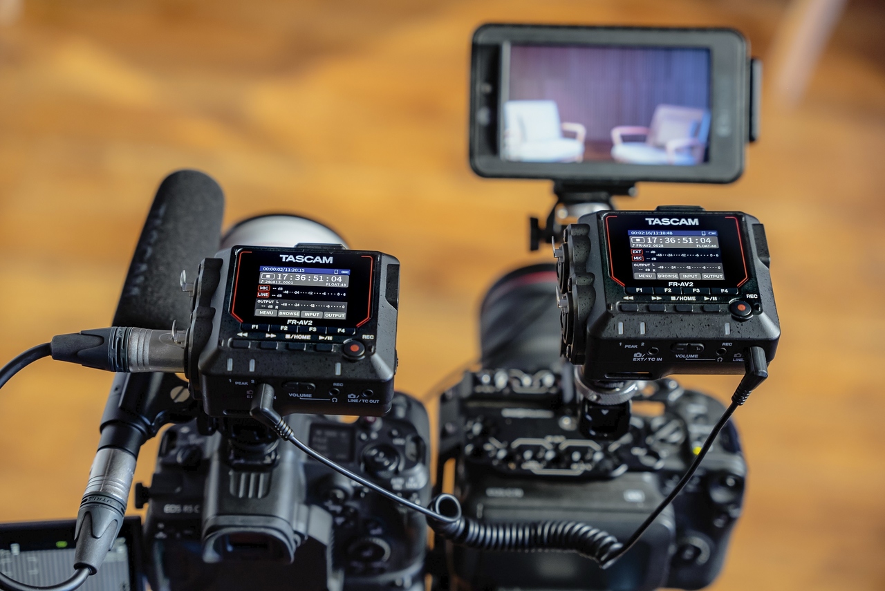 Tascam FR-AV2 — view 4