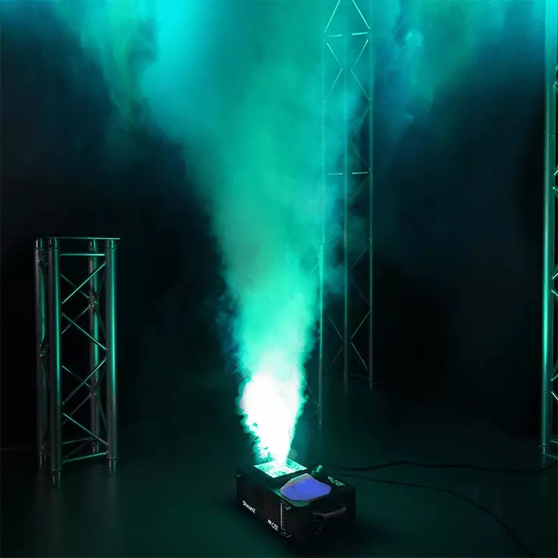 BeamZ BLAZE1200 Vertical Fog Machine 1200W RGBA 24x 4W — view 5