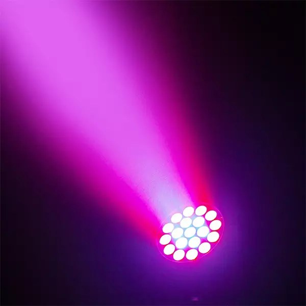 BeamZ FUZE1910 LED Moving Head Wash with Ring Control 19x 10W RGBW — view 7
