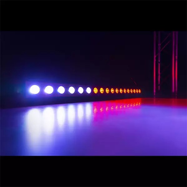 BeamZ LCB183 LED BAR IP20 18x 3W RGB — view 3