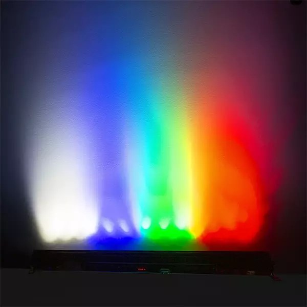 BeamZ LCB246 LED BAR IP20 24x 6W RGBWAUV — view 6