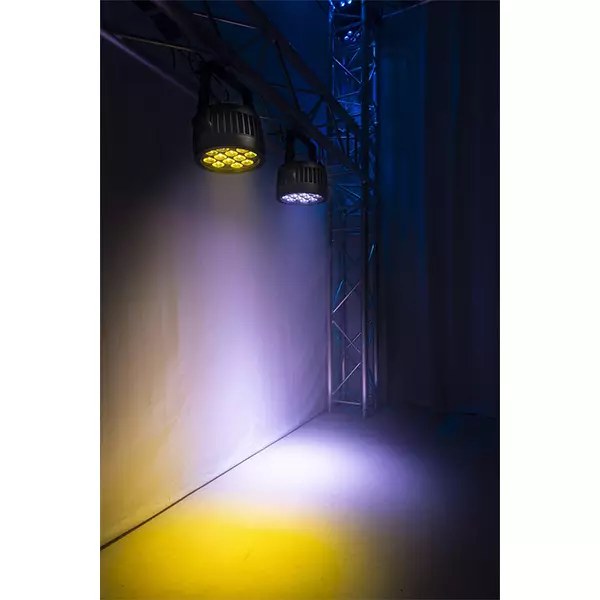 BeamZPro BWA532 LED PAR IP65 12x 12W RGBW — view 4
