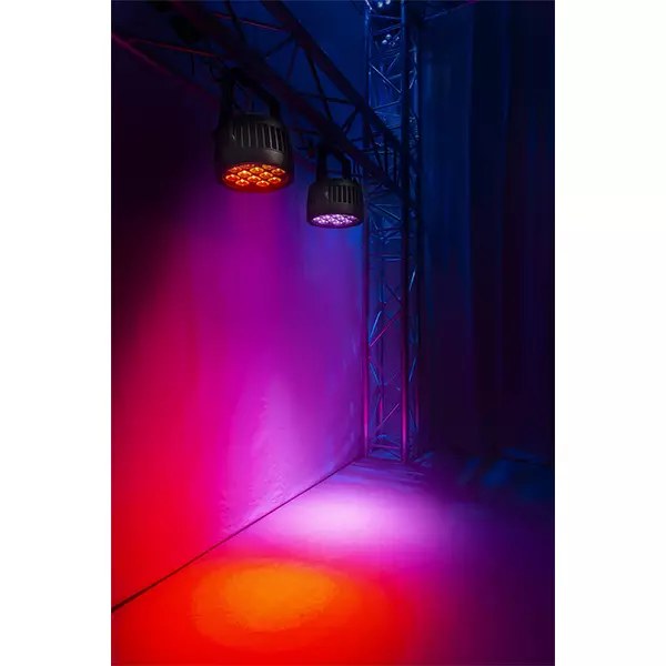 BeamZPro - BWA534 LED PAR IP65 12x 15W RGBAWUV — view 4