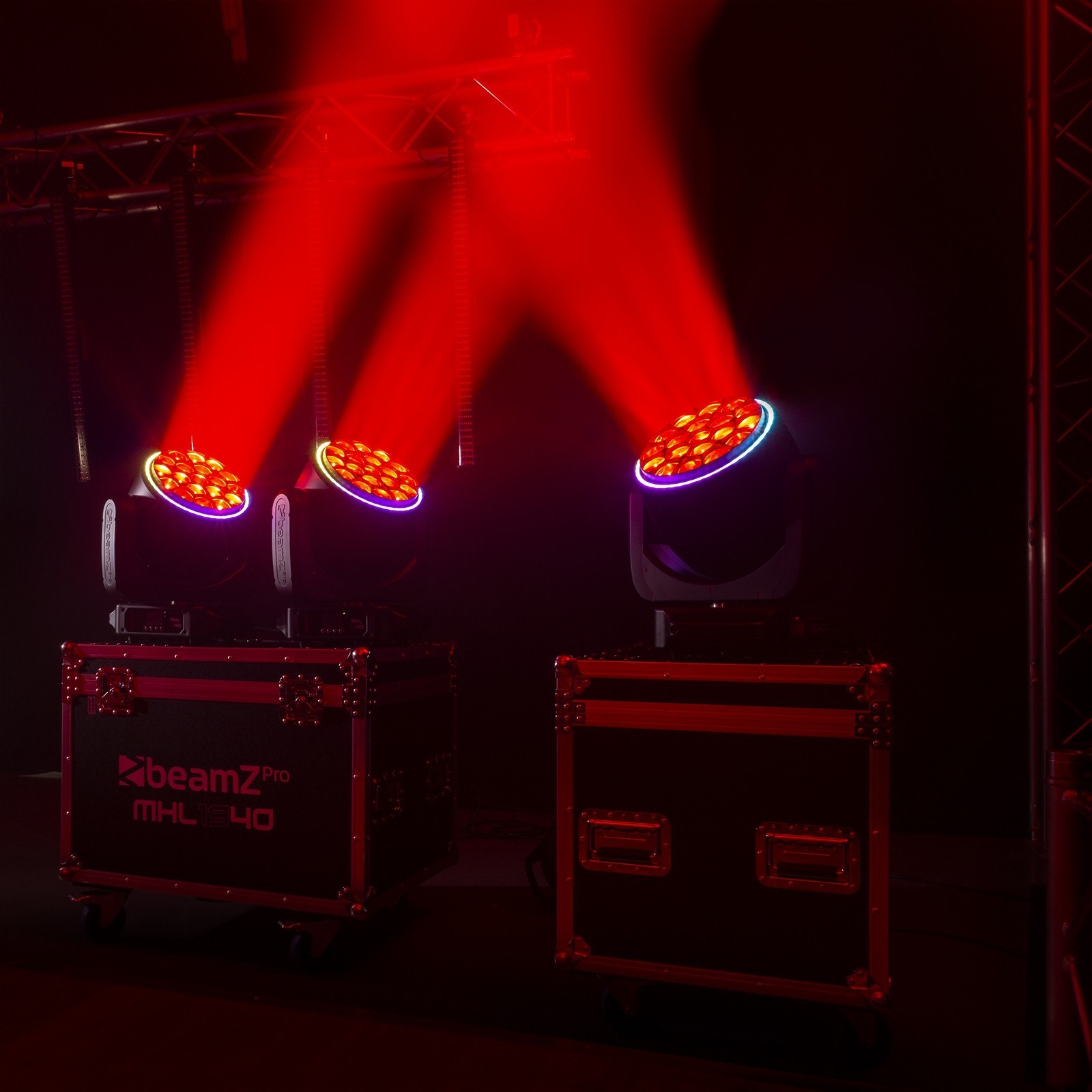 BeamZPro MHL1940 LED Moving Head Bee Eye Zoom 19x 40W RGBW [2 in a Flightcase] — view 9