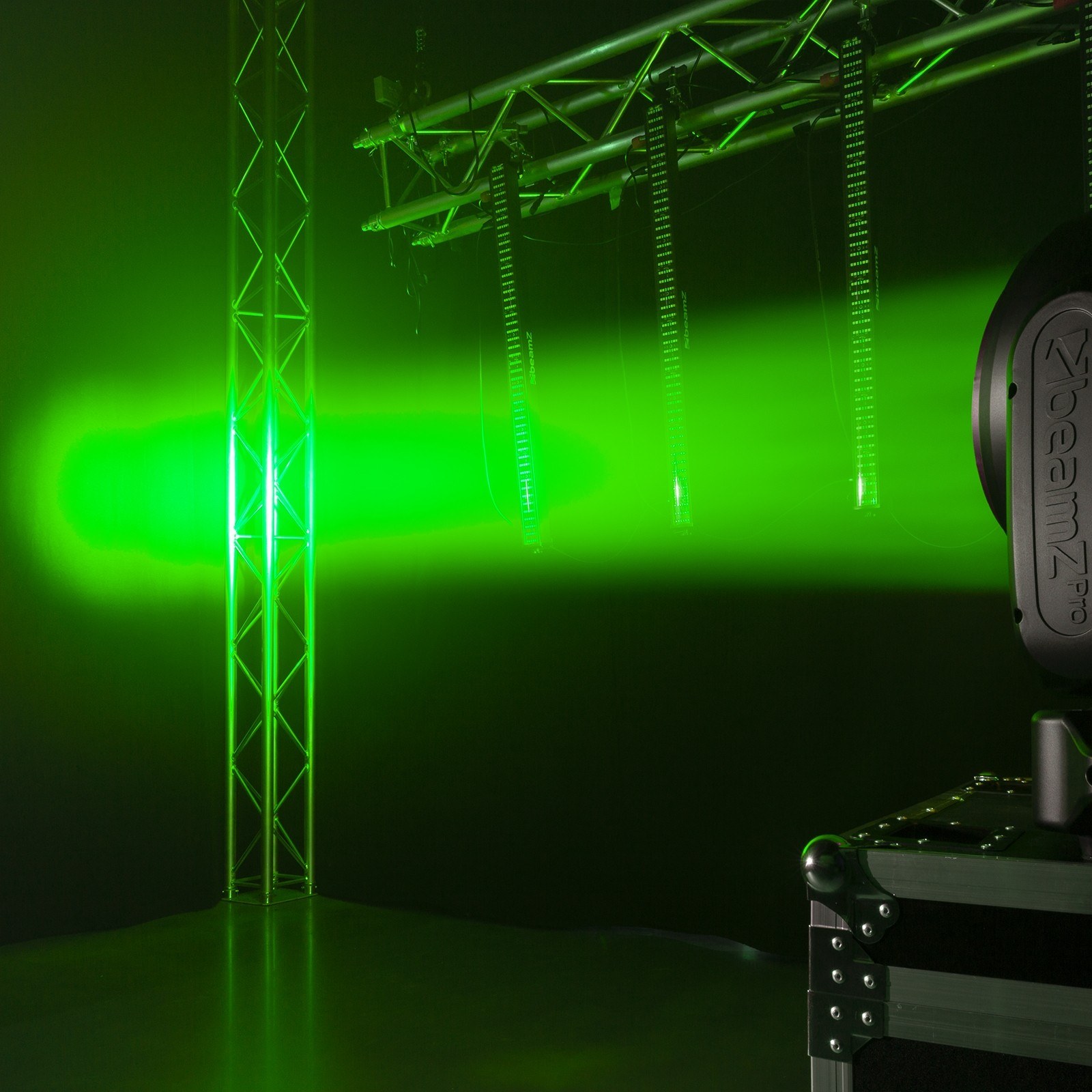BeamZPro MHL1940 LED Moving Head Bee Eye Zoom 19x 40W RGBW [2 in a Flightcase] — view 11